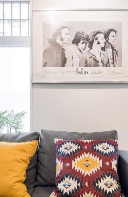 Exclusive designer loft in the centre for 6 people - Duque Apartment in Centro