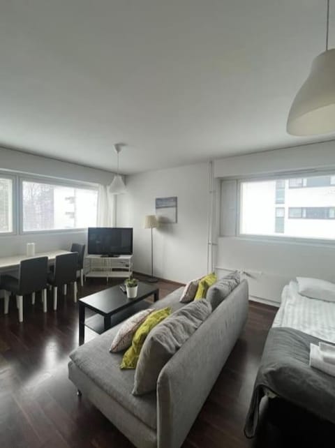 Kotimaailma Helsinki - 1BR, Tapiola Apartment in Helsinki