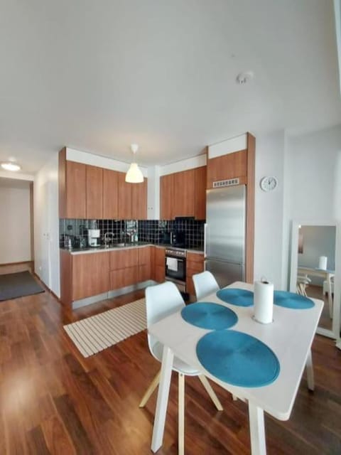 Kotimaailma Helsinki - 1BR, Tapiola Apartment in Helsinki