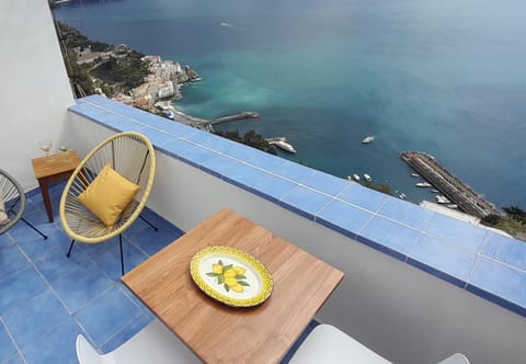 Day, Natural landscape, View (from property/room), Balcony/Terrace