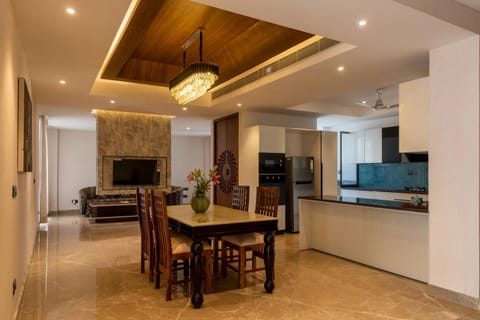 Communal lounge/ TV room, TV and multimedia, Kitchen or kitchenette, Living room, Seating area, Dining area, Evening entertainment, oven, pet friendly