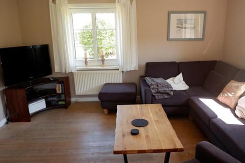 Haus am Jaardenhug in Utersum für 7 Pers House in Nordfriesland