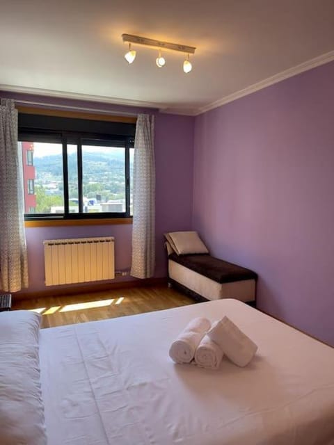 Apartamento Vigo 3Hab 6PAX WiFi PARKING Playa a 8 mins ツ by Rias Baixas Rentals Apartment in Vigo