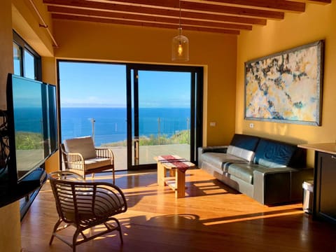 TV and multimedia, Living room, Sea view