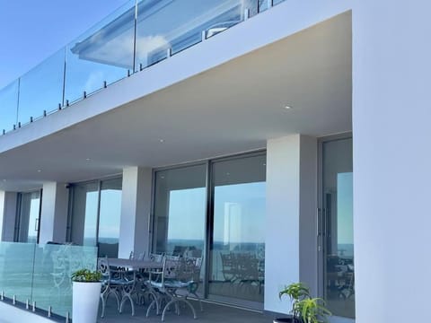 Azure Escape House in Western Cape