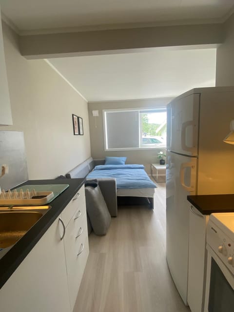 Cosy apartment near the sea and nature in Kaldfjorden Apartment in Tromso