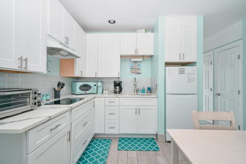 Park Place Unit 130 Apartment in Cedar Key