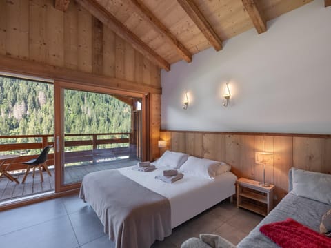 Chalet 1100 - Bo Immobilier Chatel - à mi-chemin du centre et du Linga -Reduced prices on ski passes Châtel & Portes du Soleil Chalet in Châtel