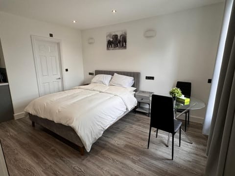 Ria Vacation rental in Nottingham