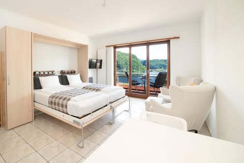 Living room, Bedroom