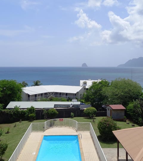 Nearby landmark, Pool view