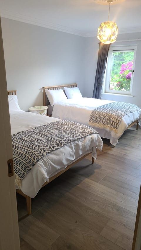 Large En-suite room Vacation rental in County Kerry