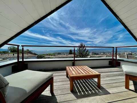 View (from property/room), Balcony/Terrace