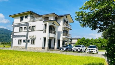 Natural landscape, Mountain view, Parking