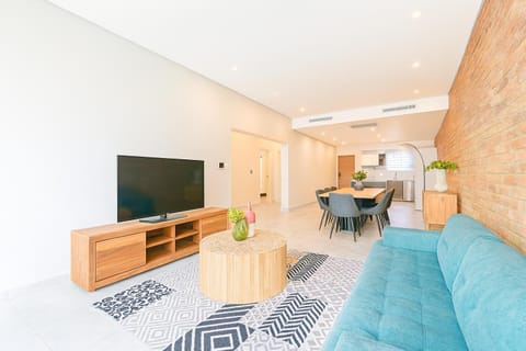 TV and multimedia, Lounge or bar