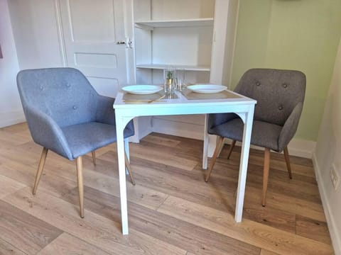 Pontarlier Centre Historique 3ème - Ma Petite Résa Apartment in Pontarlier