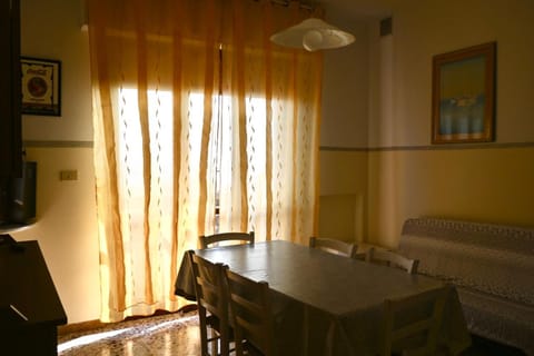 RM03 - Senigallia, trilocale fronte mare Apartment in Senigallia