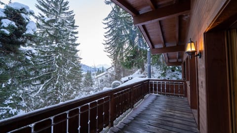 Day, Winter, View (from property/room), Balcony/Terrace