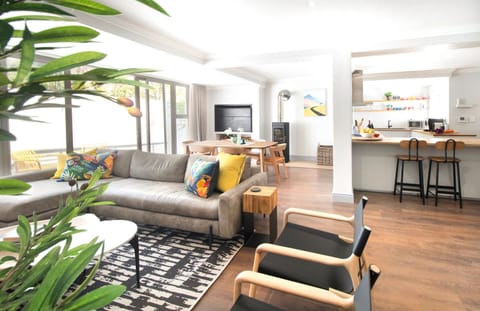 House La Gratitude - secure parking House in Stellenbosch