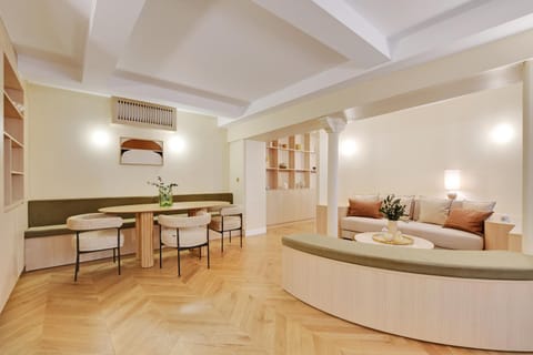 Living room, Seating area, Dining area