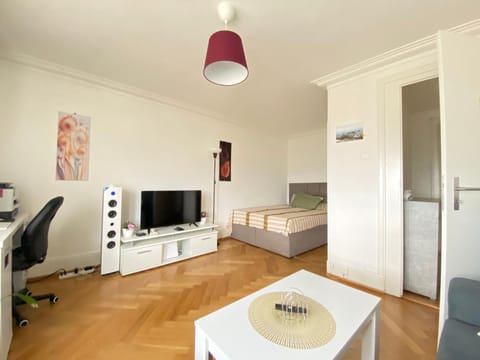 Studio charmant centré à Lausanne Apartment in Lausanne