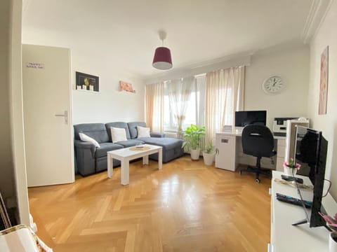 Studio charmant centré à Lausanne Apartment in Lausanne