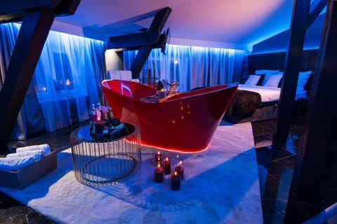 Bed, Bath