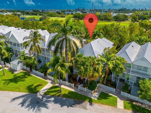 Doc`s Paradise House in Stock Island