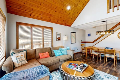 Wakes n’ Flakes House in McHenry