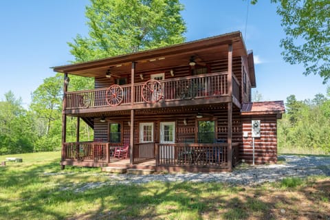 Diamond River Run Cabin Sleeps Cabin in Pike County