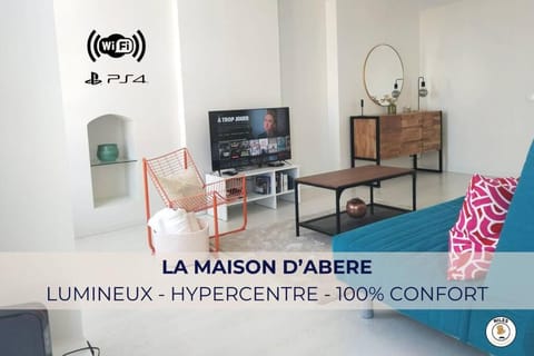 TV and multimedia, Living room, Seating area, Text overlay