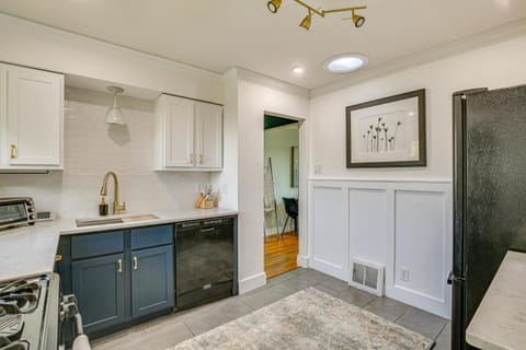 St Louis Home Less Than 1 Mi to Forest Park! House in Saint Louis