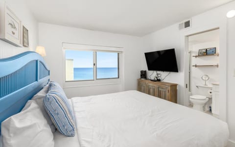 Top Shellf by Oversee 30A Apartment in Sunnyside