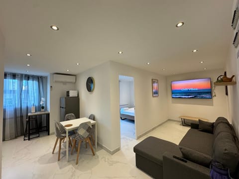 Appartement Dauphiné - près de la Gare Apartment in Villeurbanne