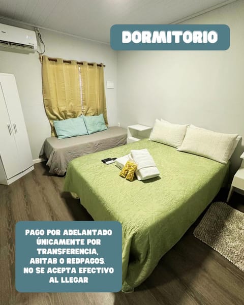 Bedroom, air conditioner