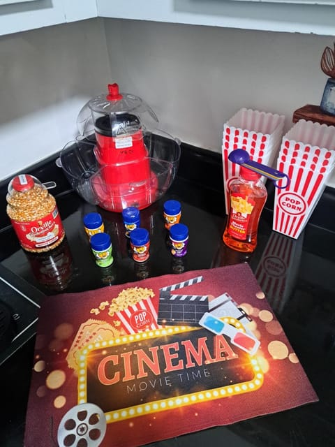 Fun Home in Pocono with Gameroom-Firpit-BBQ Grill-TV and AC in all rooms House in Tobyhanna