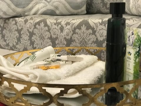 MG suite 23 Apartment in Avenue du Carnier