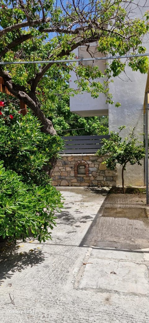 Το πετρινο σπιτι Apartment in Samos, Greece