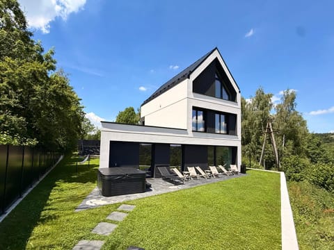 Property building, Garden view