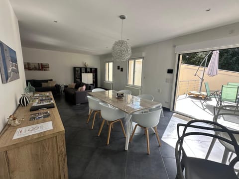 Le Jardin Minelle House in Arras