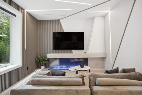 TV and multimedia, Living room