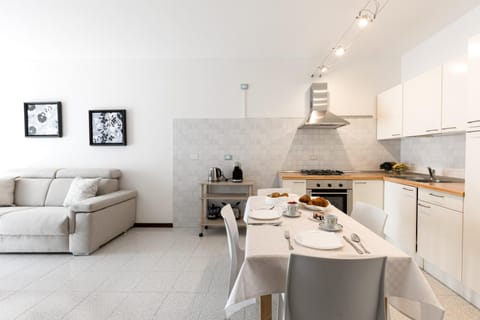 Edoard Luxury Apartment Apartment in Sirmione