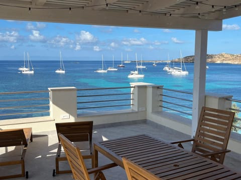 Patio, Day, Natural landscape, View (from property/room), Balcony/Terrace, Sea view