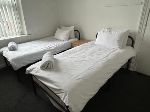 East Lynne House in Bangor