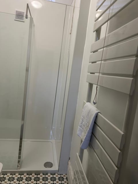 East Lynne House in Bangor