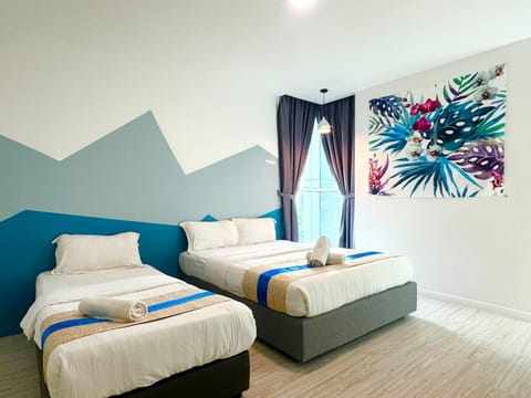 Bed, Photo of the whole room, Bedroom