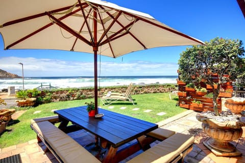 BBQ facilities, Garden, Balcony/Terrace, Sea view