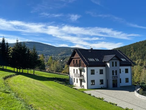 Property building, Mountain view