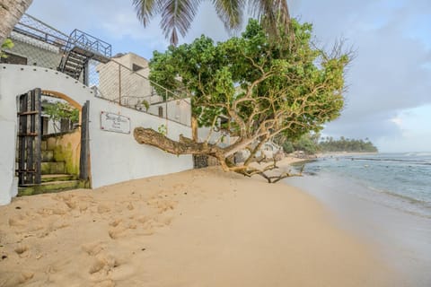 Property building, Beach