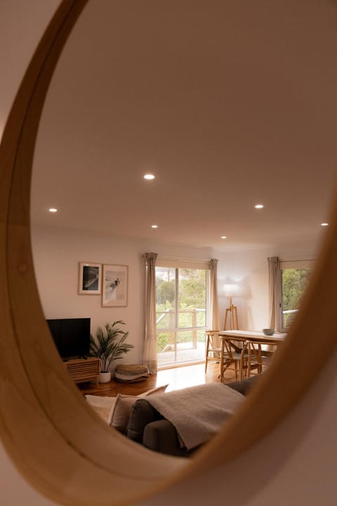 Redbill Surf Shack - SO Close to Redbill Beach! House in Bicheno